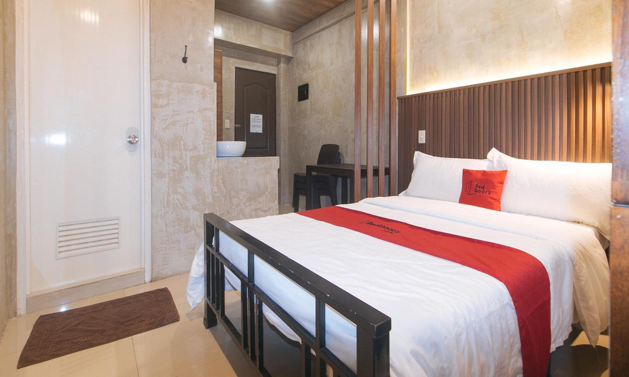 Reddoorz At Mbb Room Naia 2 Paranaque City Eksteriør billede