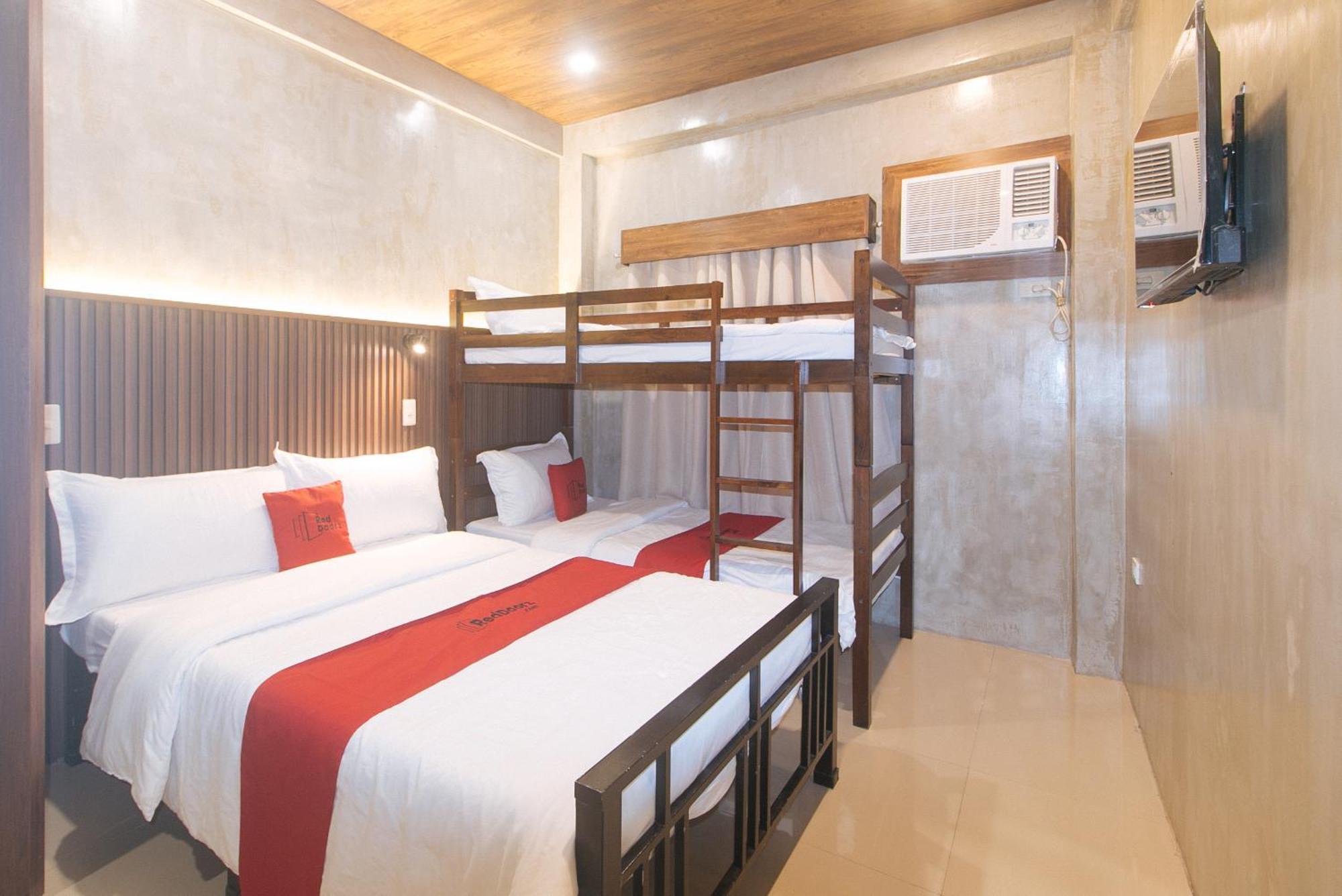 Reddoorz At Mbb Room Naia 2 Paranaque City Eksteriør billede