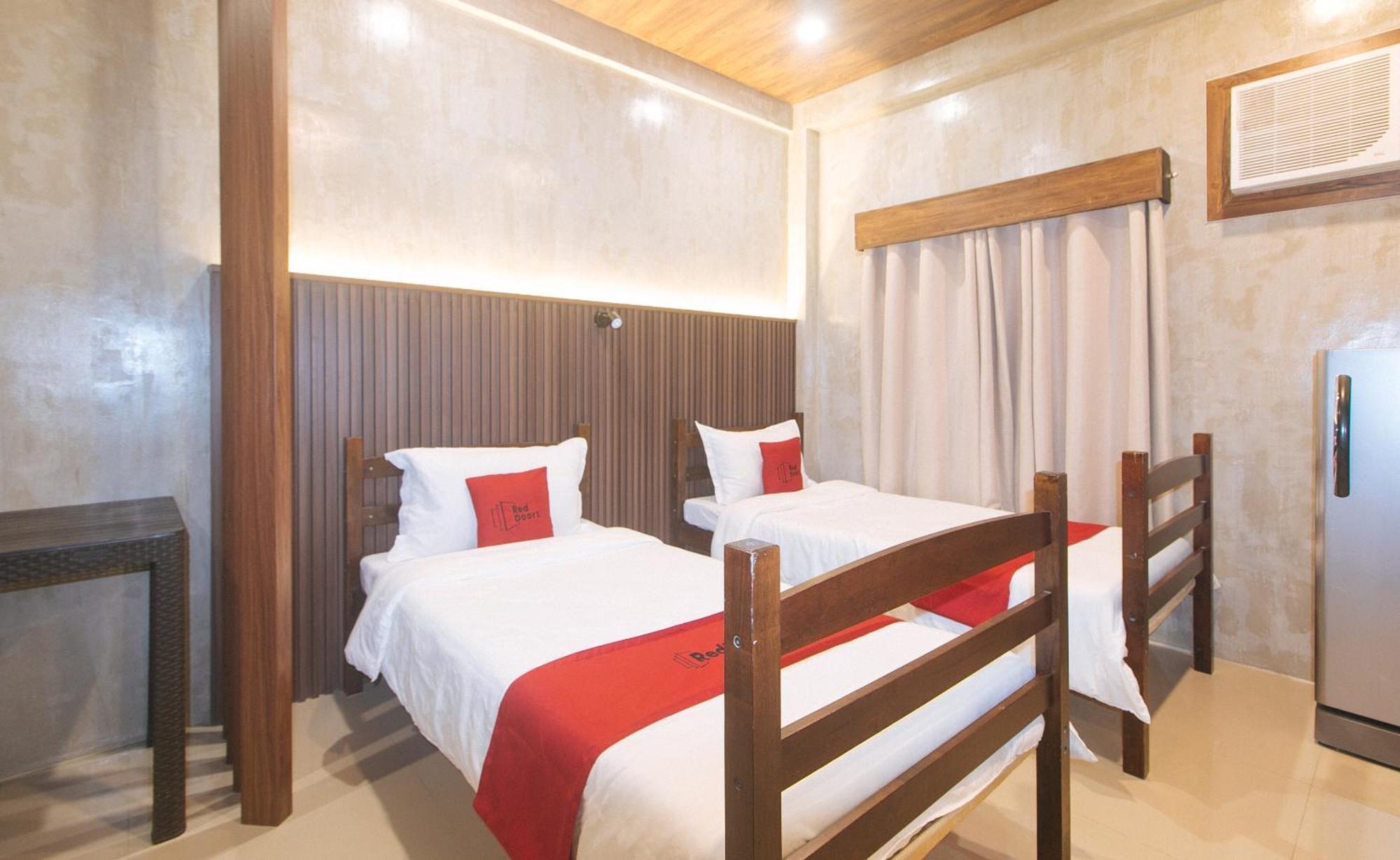 Reddoorz At Mbb Room Naia 2 Paranaque City Eksteriør billede