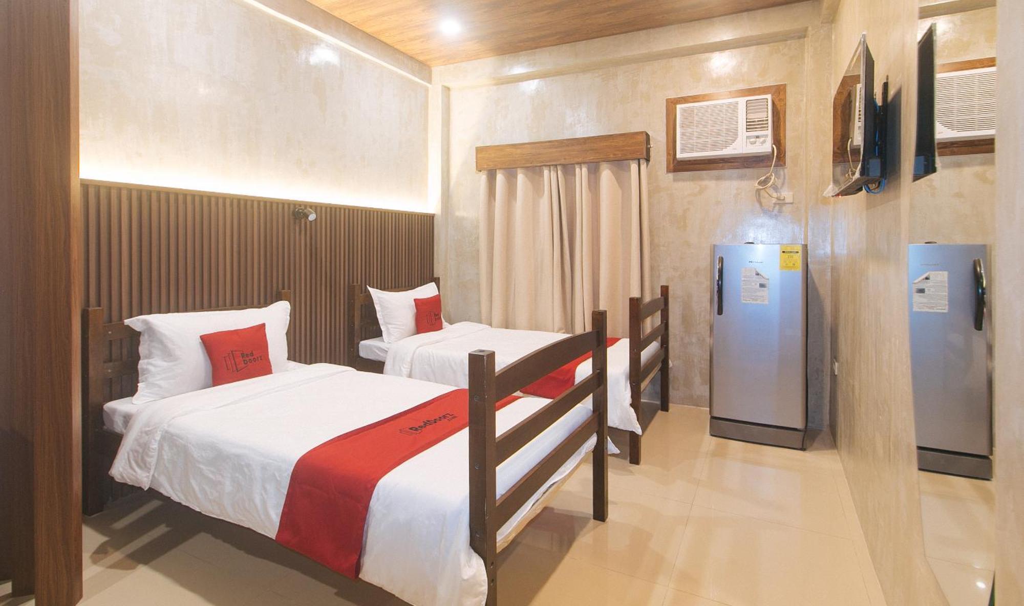 Reddoorz At Mbb Room Naia 2 Paranaque City Eksteriør billede