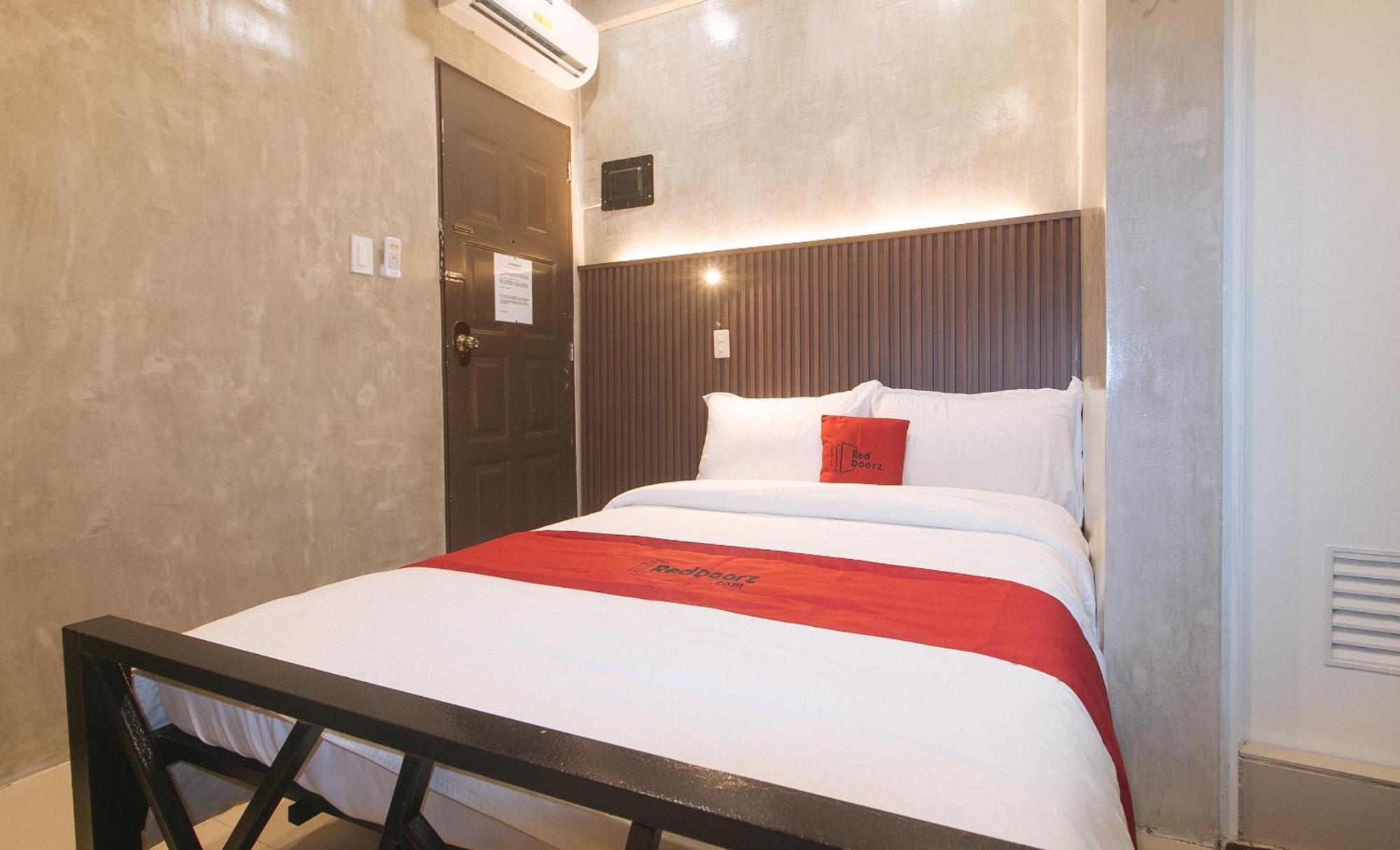 Reddoorz At Mbb Room Naia 2 Paranaque City Eksteriør billede