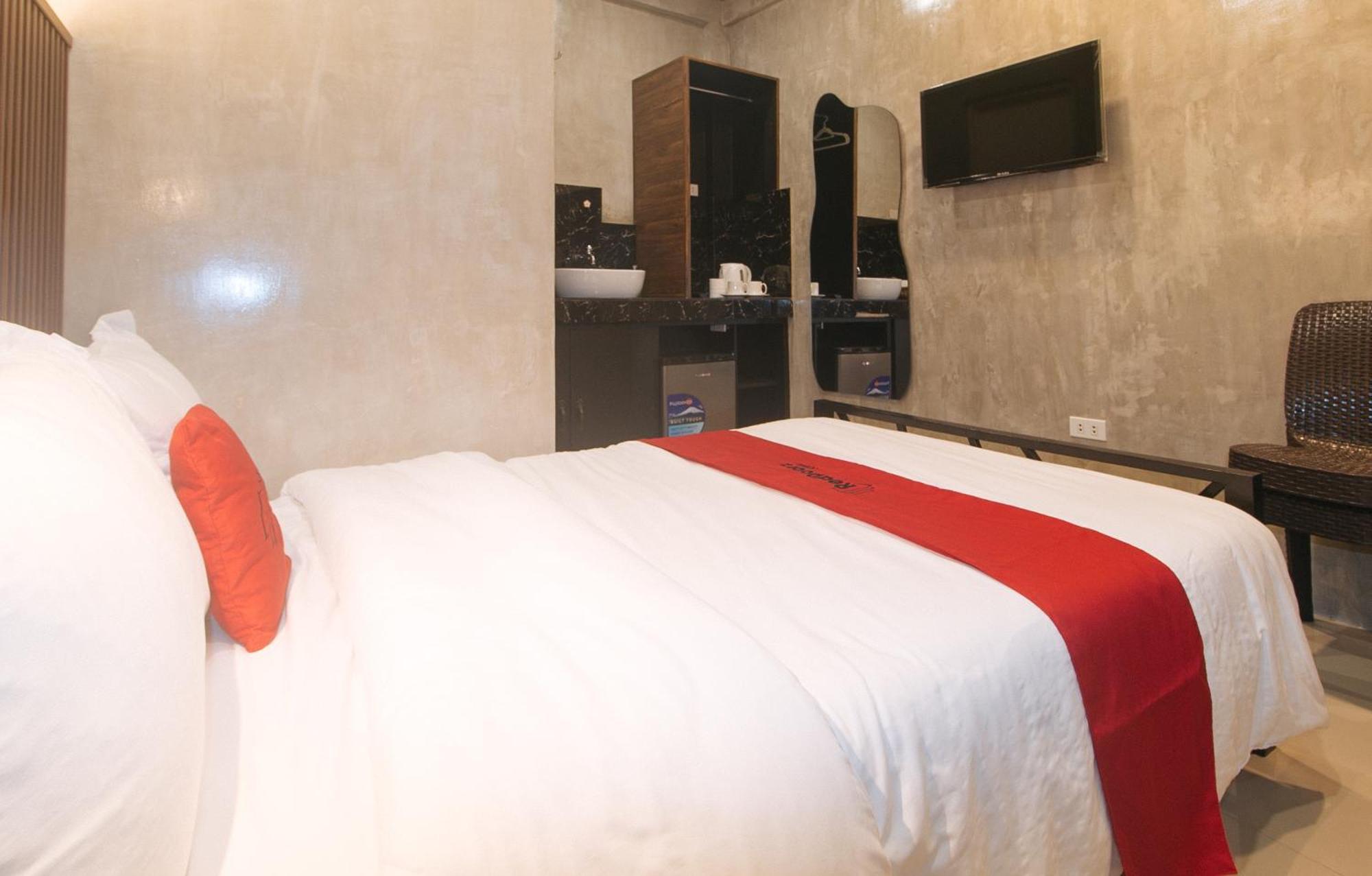 Reddoorz At Mbb Room Naia 2 Paranaque City Eksteriør billede